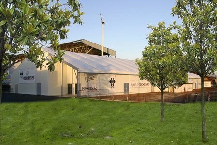 Bâtiment événementielle par Spaciotempo