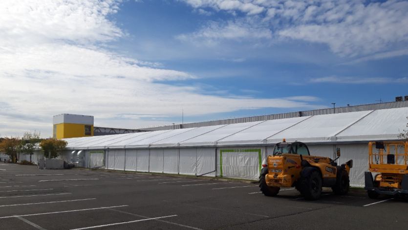 Zone de vestiaires temporaire