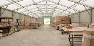 Une invention astucieuse pour produire plus vite des charpentes