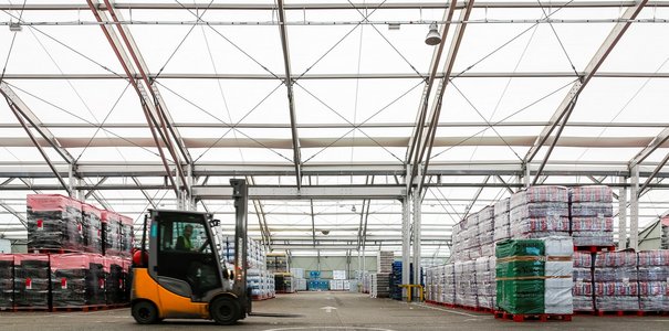 Plateforme de stockage 8000m²