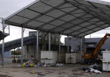 Bâtiments industriels : Auvent industriel Neivalu par Spaciotempo